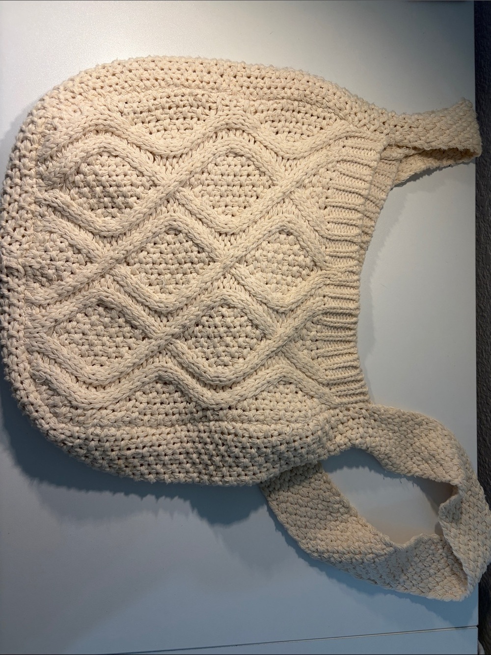 Cream Cable Knit Shoulder Bag - Handcrafted Women’s Tote - Picture 2 of 4